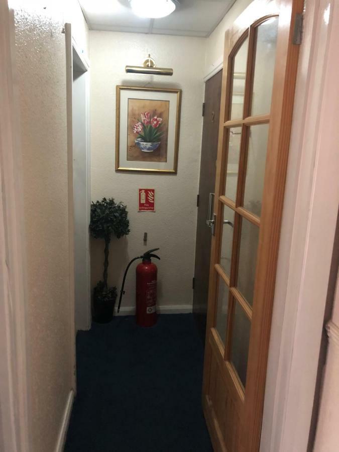 Charde Guest House Μπέρμιγχαμ Εξωτερικό φωτογραφία