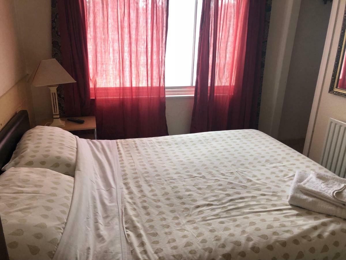 Charde Guest House Μπέρμιγχαμ Εξωτερικό φωτογραφία